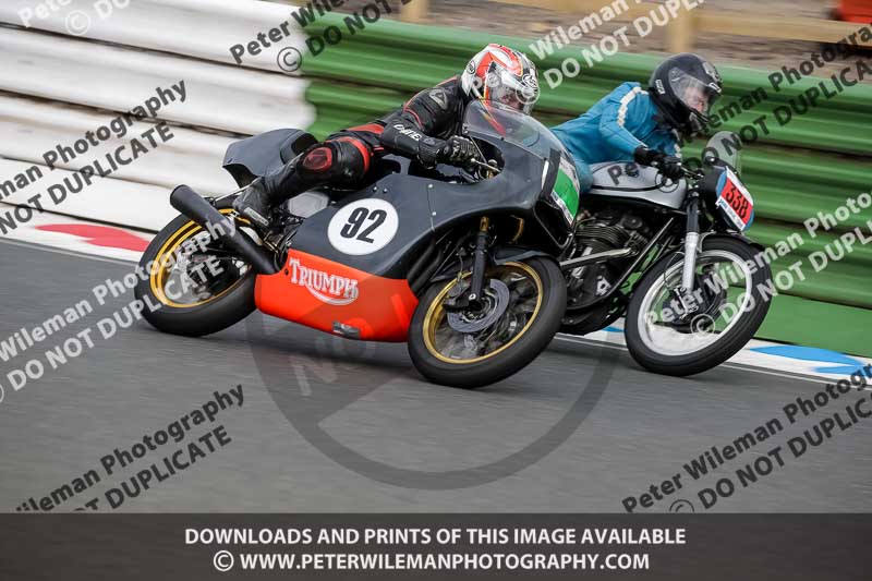 Vintage motorcycle club;eventdigitalimages;mallory park;mallory park trackday photographs;no limits trackdays;peter wileman photography;trackday digital images;trackday photos;vmcc festival 1000 bikes photographs